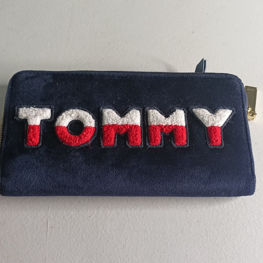Tommy Hilfiger Wallet